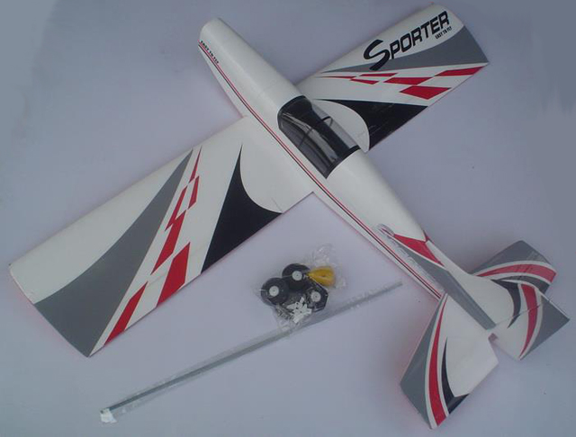 เครื่องบิน Sporter (100) หุ้มด้วยสติกเกอร์